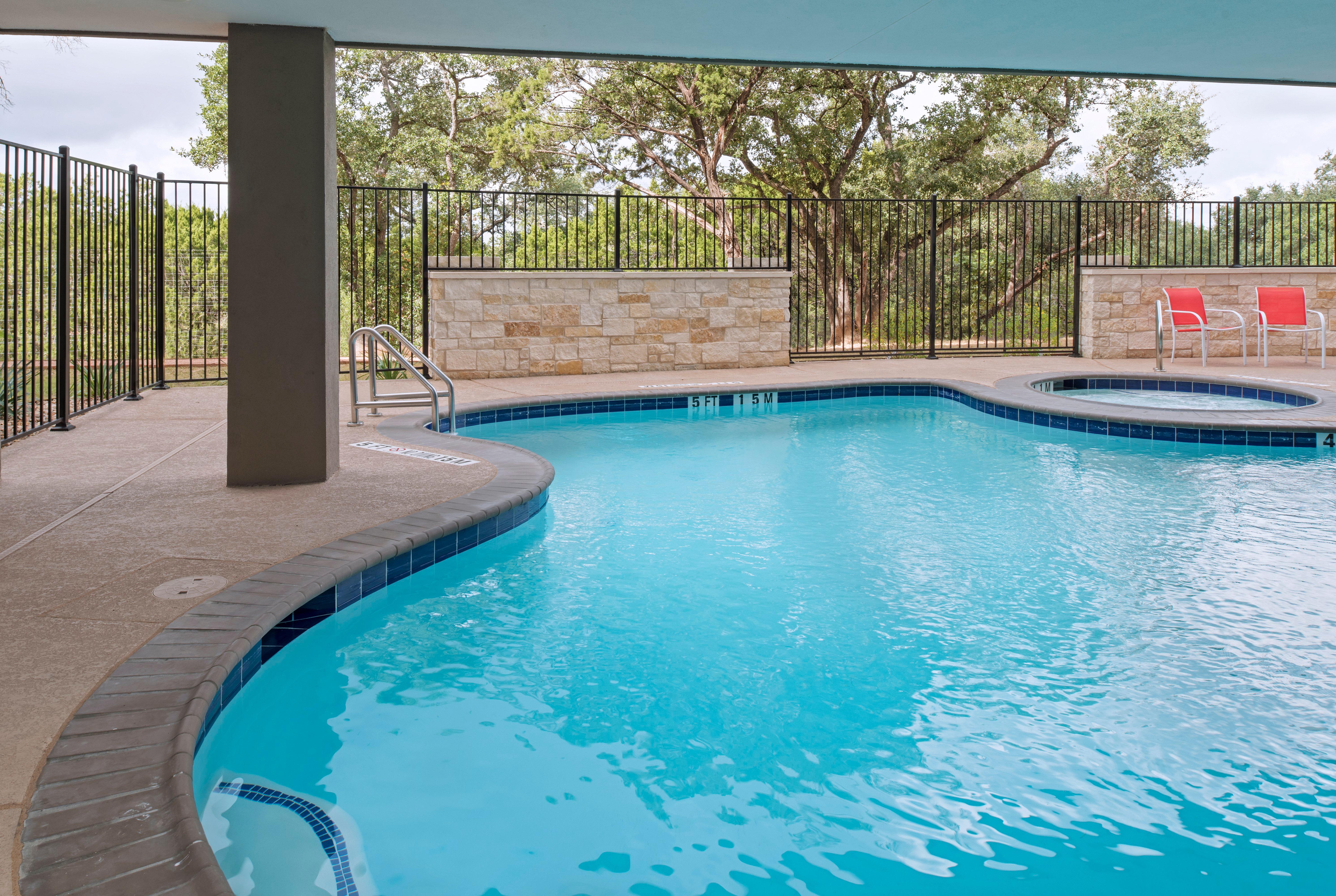 Holiday Inn Express & Suites Austin Nw - Four Points By Ihg Ngoại thất bức ảnh